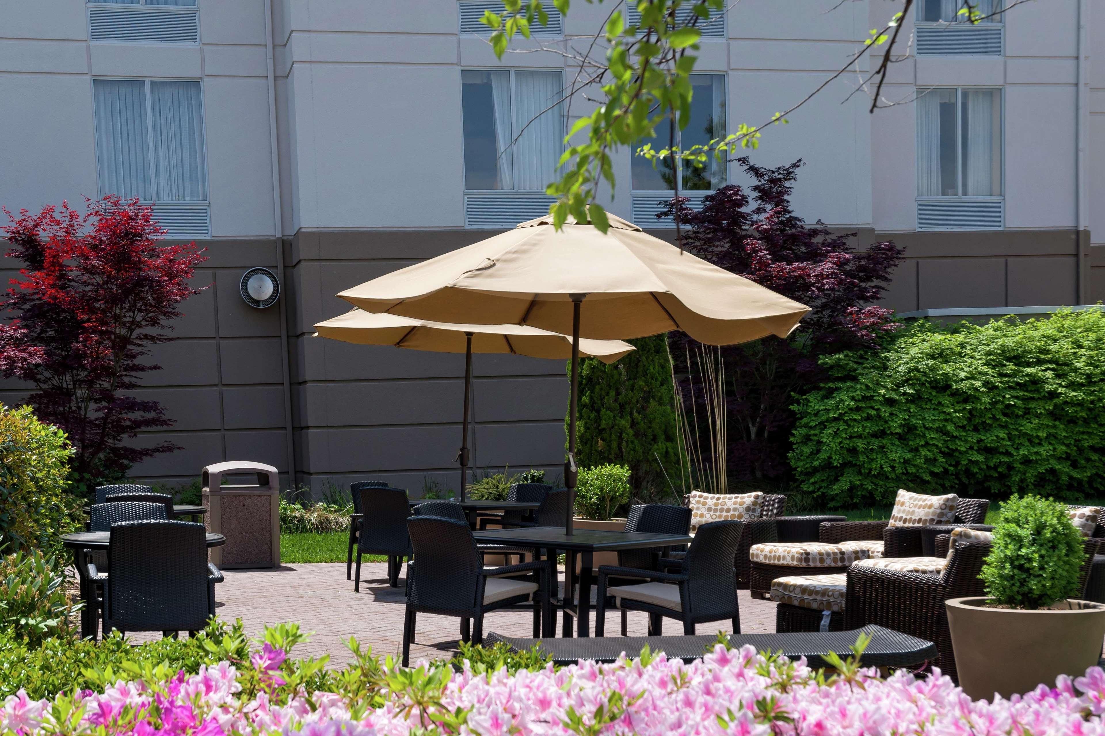Hilton Garden Inn Ньюпорт-Ньюс Экстерьер фото
