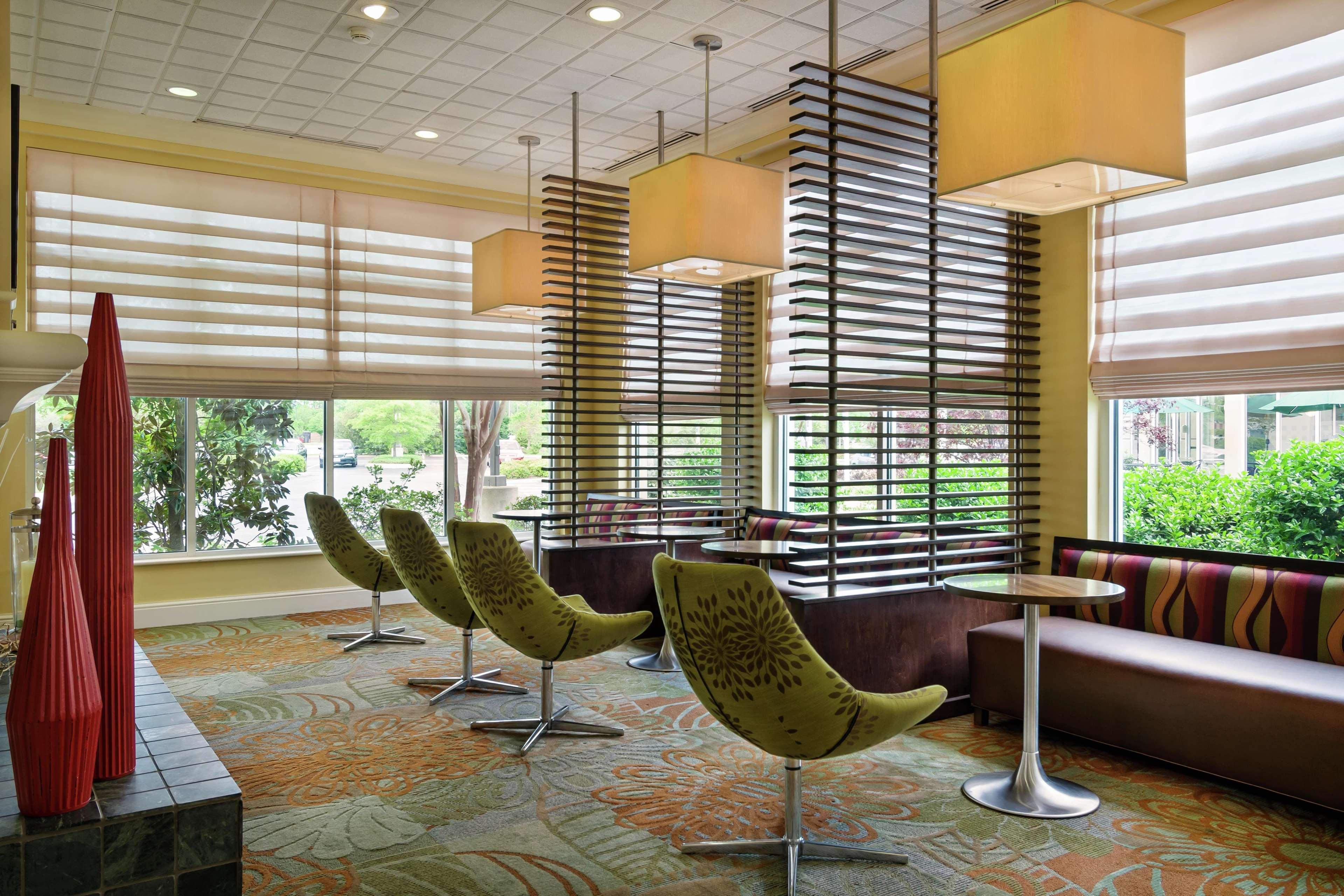 Hilton Garden Inn Ньюпорт-Ньюс Экстерьер фото