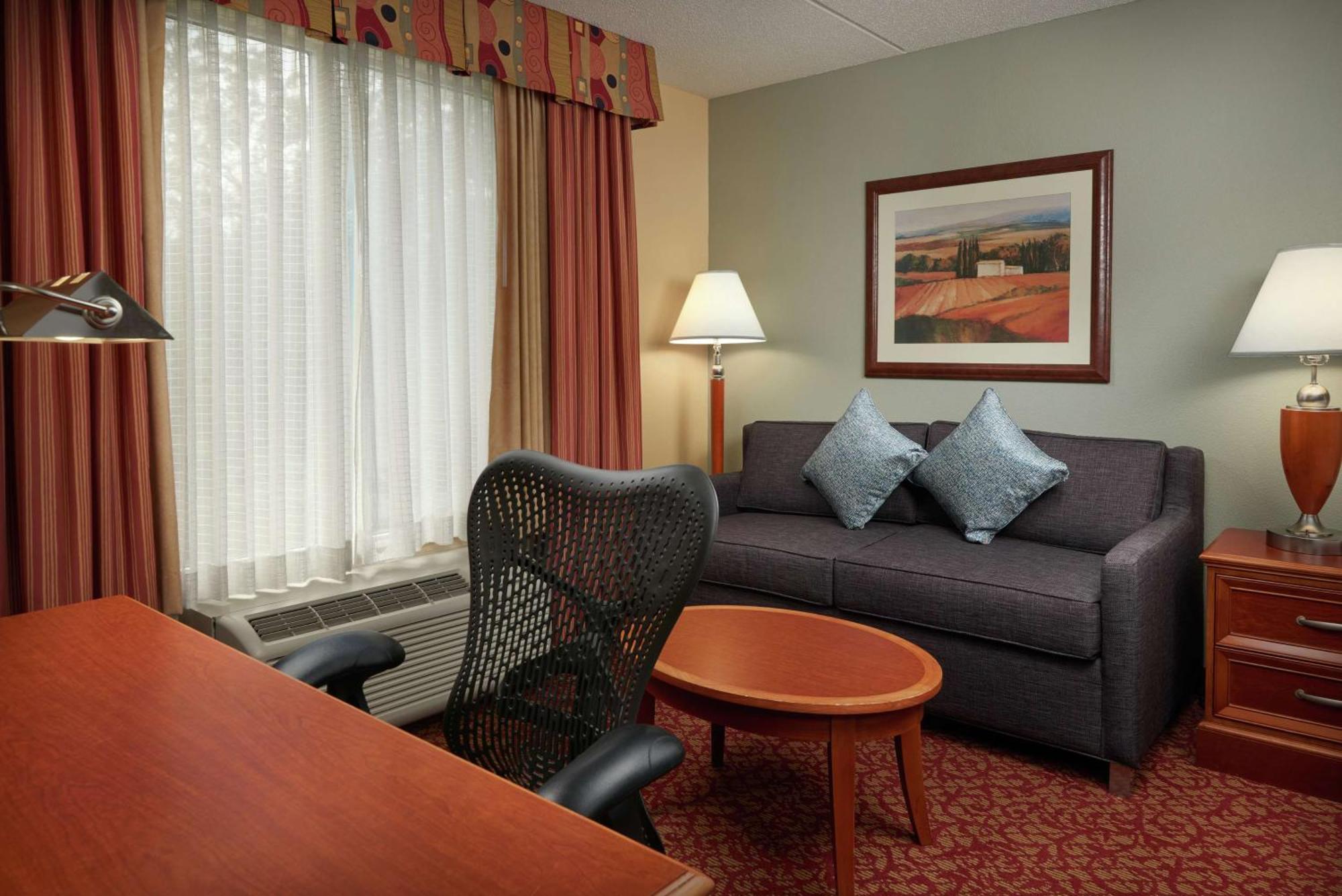 Hilton Garden Inn Ньюпорт-Ньюс Экстерьер фото