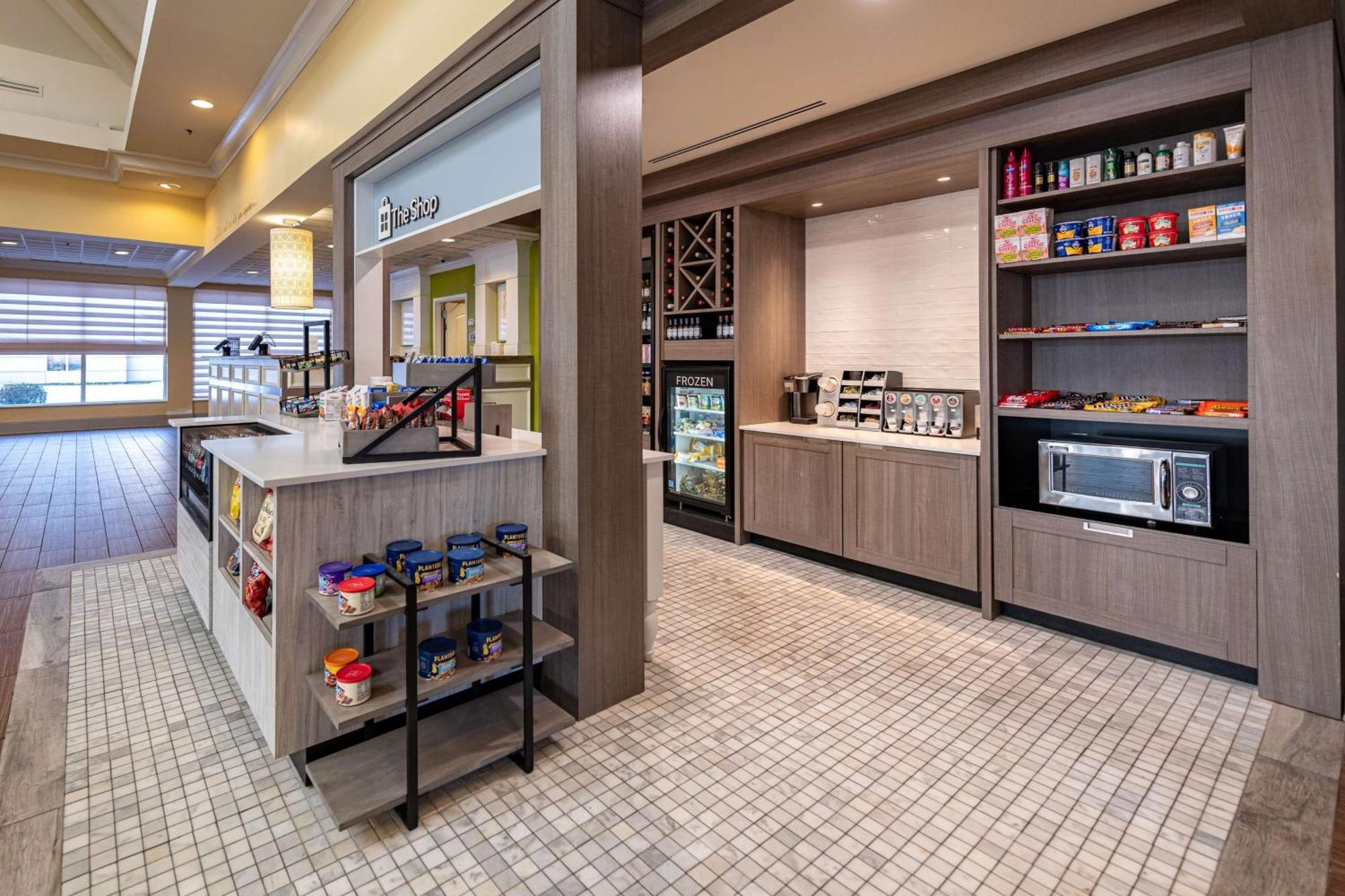 Hilton Garden Inn Ньюпорт-Ньюс Экстерьер фото